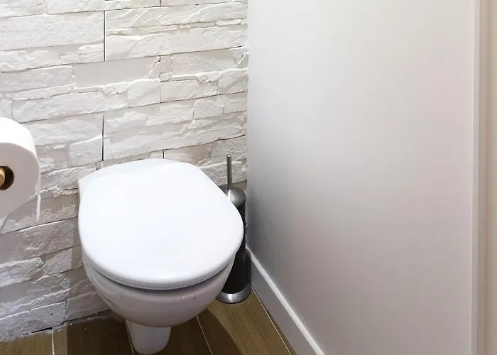 Super Location Meets Charming Studio -ecole Militaries Champ De Mars - 7th Arrondisment * Paris