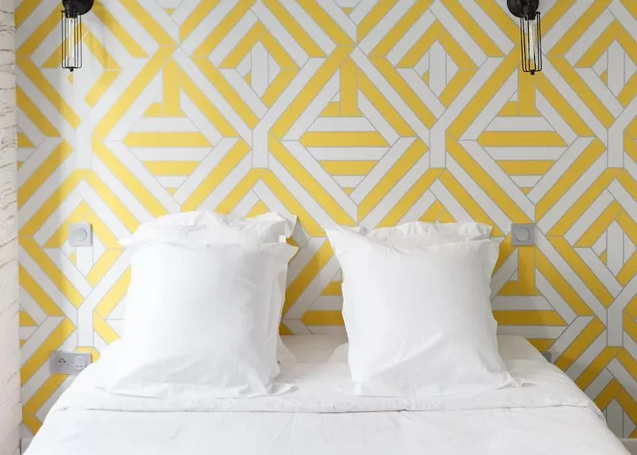 Super Location Meets Charming Studio -ecole Militaries Champ De Mars - 7th Arrondisment *